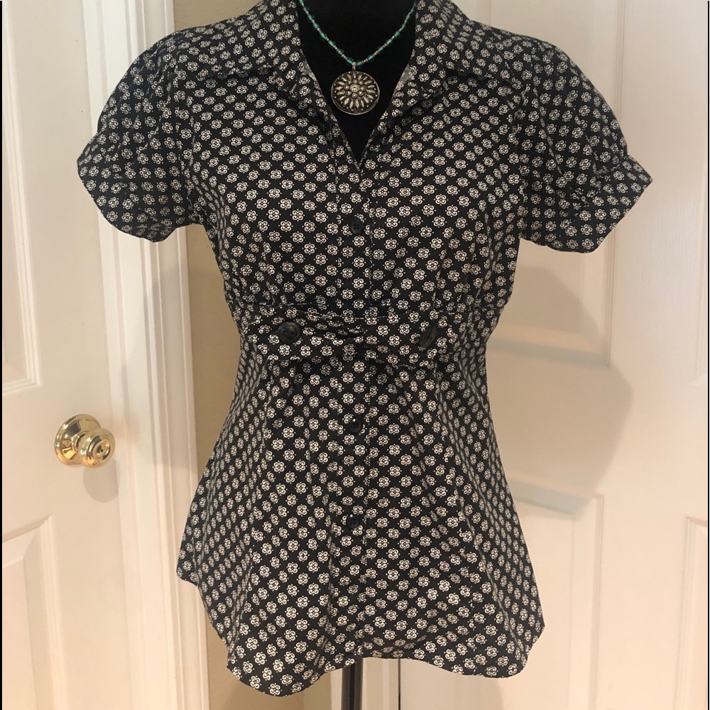 Black and white Blouse